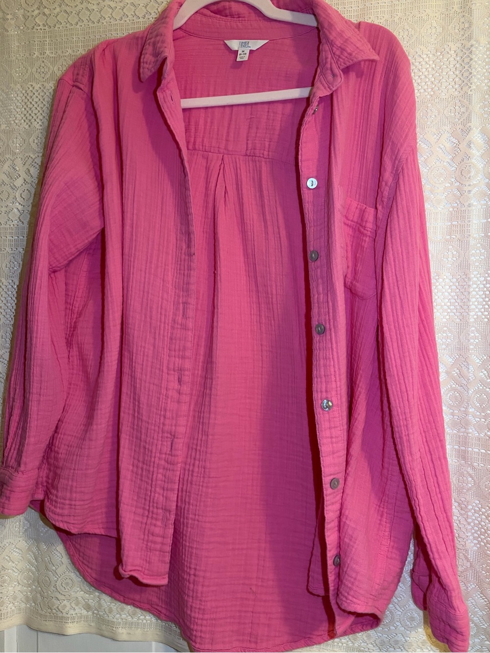 pink button up 🩷